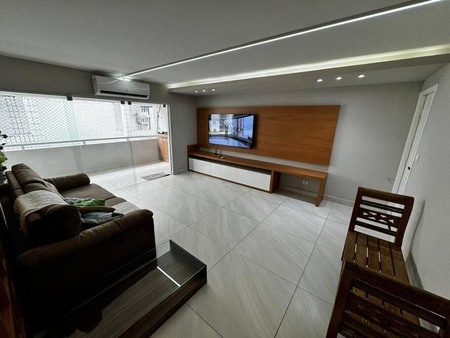 Apartamento Lindo E Amplo Apto 3 Qts Na Ponta